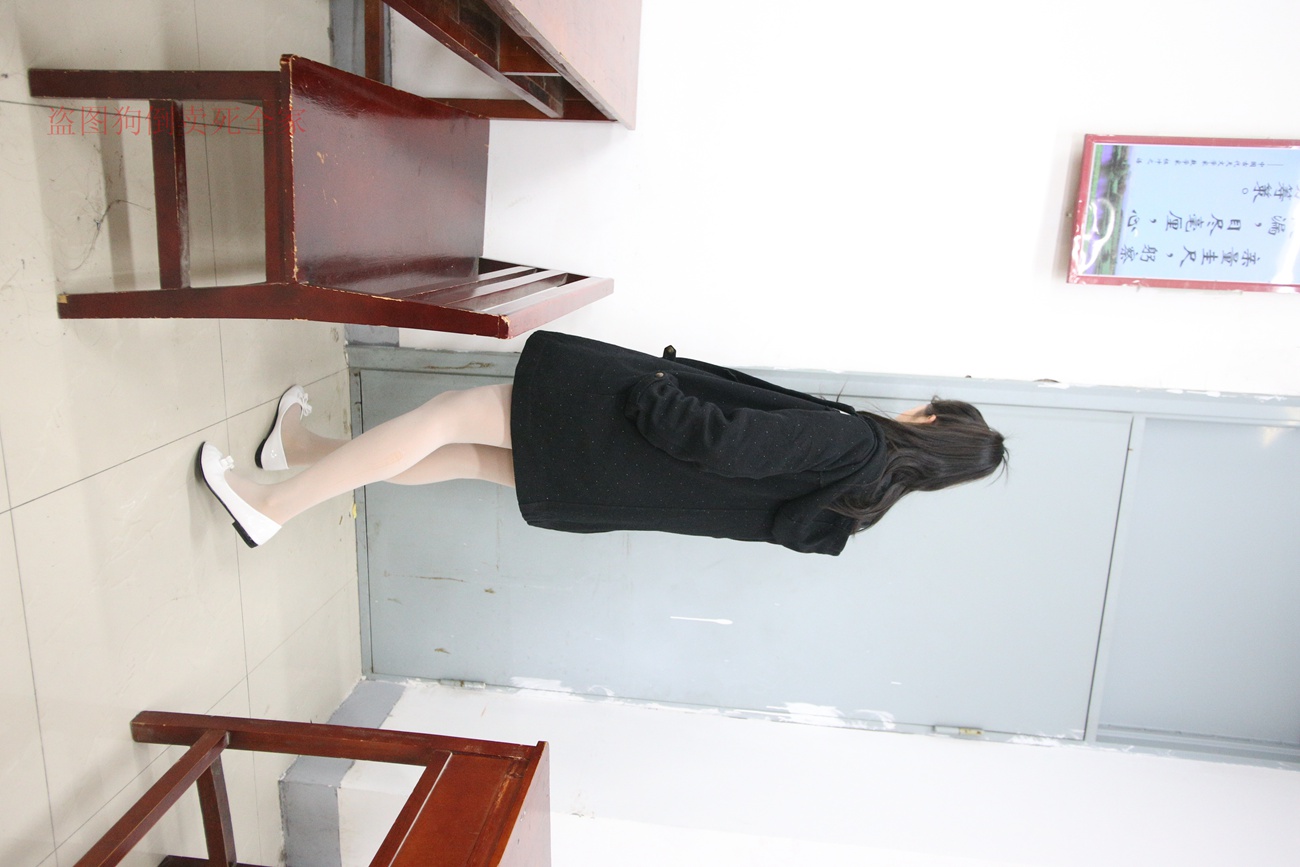 图片[77]-大西瓜爱牙膏-早期作品-Z4-4 教室电梯白袜 [336P] – 速更版-美库