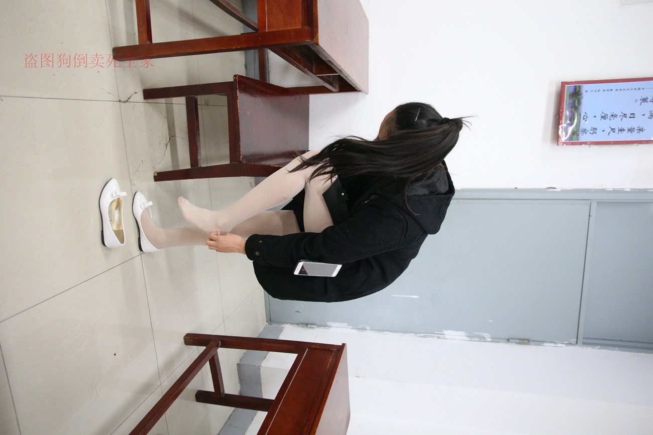 图片[79]-大西瓜爱牙膏-早期作品-Z4-4 教室电梯白袜 [336P] – 速更版-美库