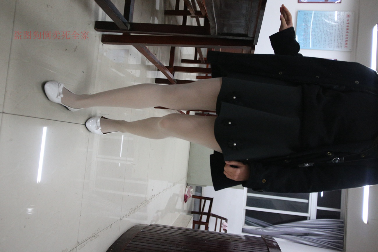 图片[105]-大西瓜爱牙膏-早期作品-Z4-4 教室电梯白袜 [336P] – 速更版-美库