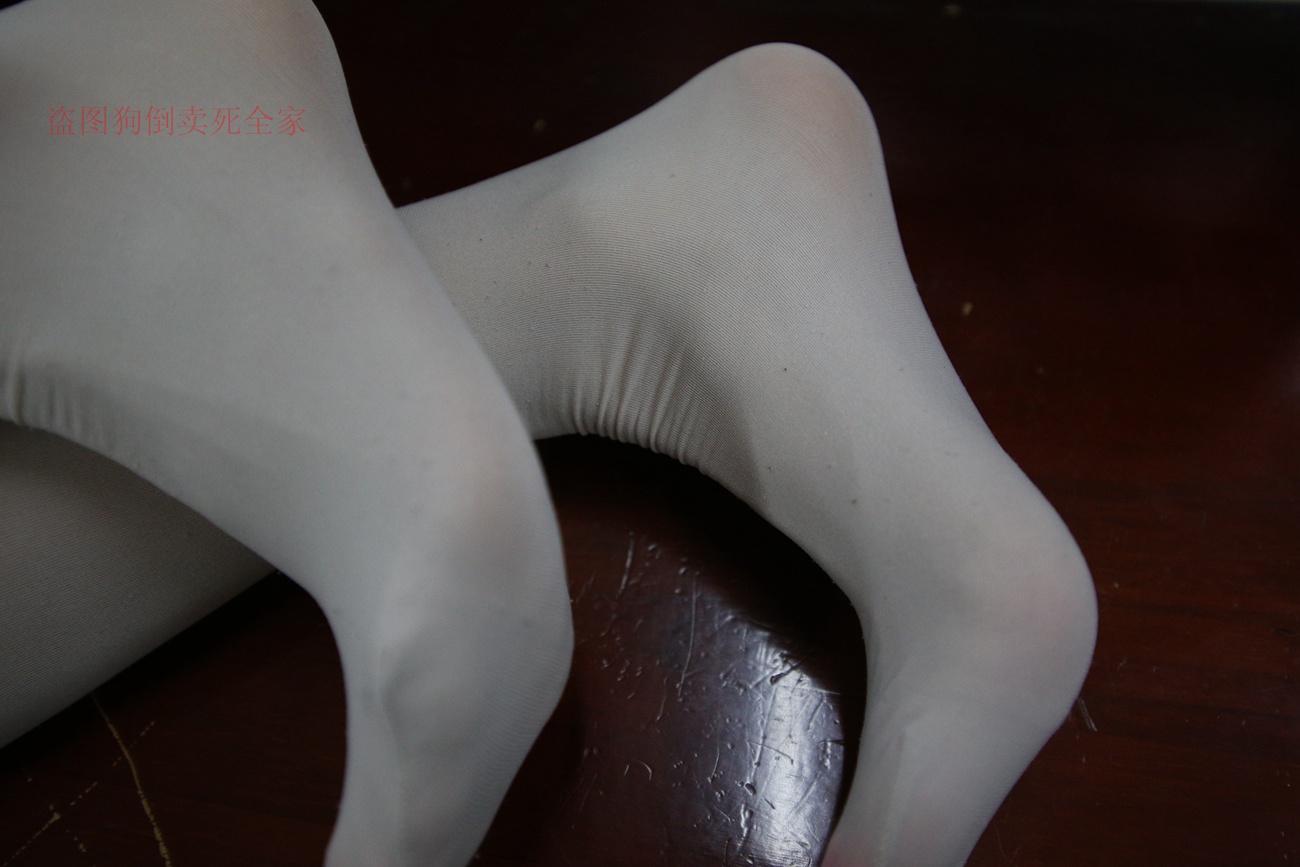 图片[153]-大西瓜爱牙膏-早期作品-Z4-4 教室电梯白袜 [336P] – 速更版-美库