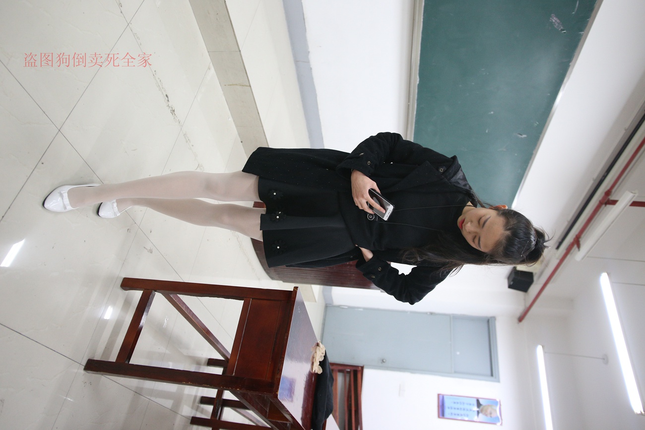 图片[186]-大西瓜爱牙膏-早期作品-Z4-4 教室电梯白袜 [336P] – 速更版-美库