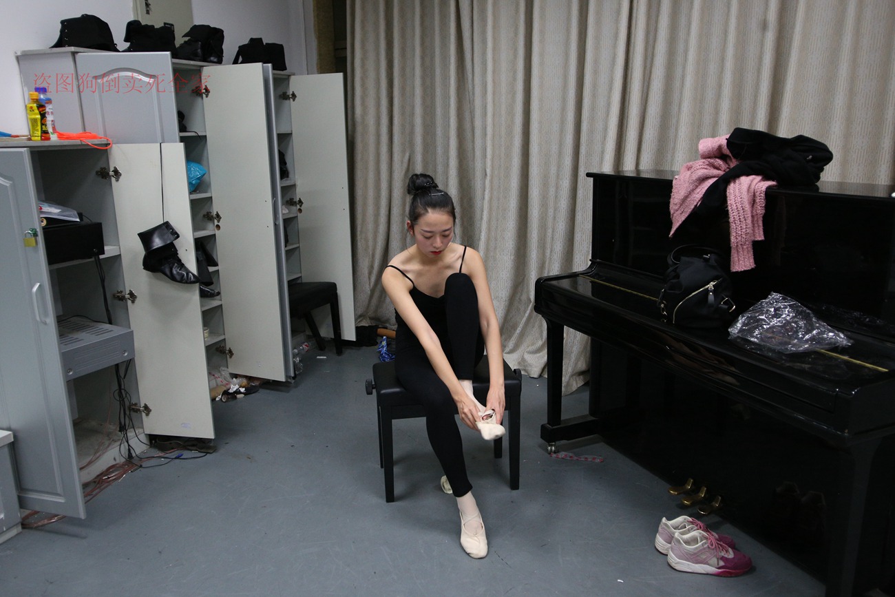 图片[50]-大西瓜爱牙膏-早期作品-Z4-5 教室 (1)[208P] – 速更版-美库