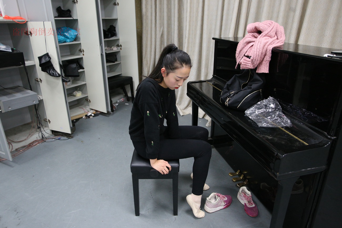 图片[196]-大西瓜爱牙膏-早期作品-Z4-5 教室 (1)[208P] – 速更版-美库