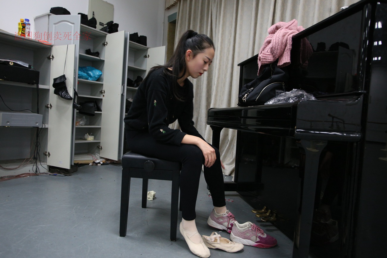 图片[209]-大西瓜爱牙膏-早期作品-Z4-5 教室 (1)[208P] – 速更版-美库