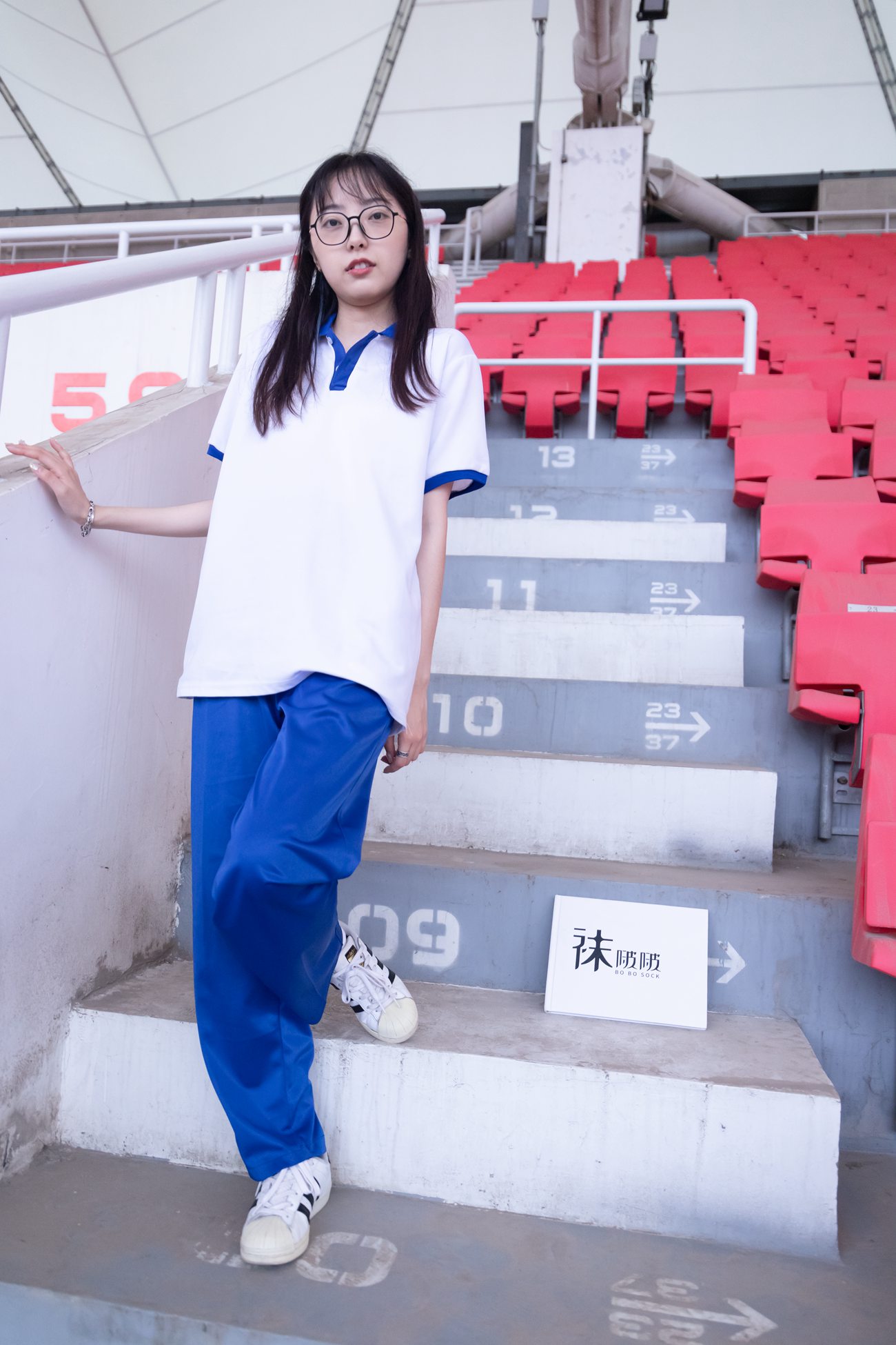 图片[10]-[BoBoSocks袜啵啵]NO.002 稚予-校服、贝壳头、白棉袜、裸足[139P] – 速更版-美库