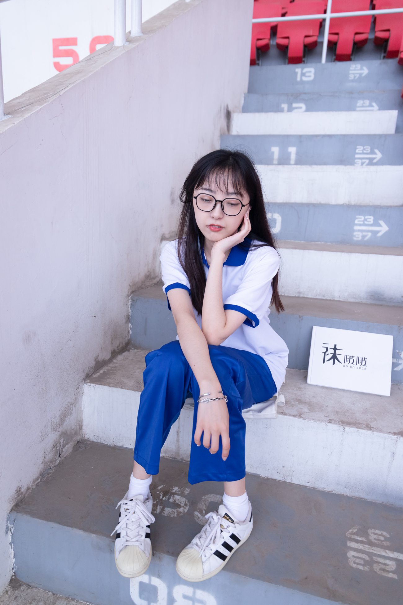 图片[17]-[BoBoSocks袜啵啵]NO.002 稚予-校服、贝壳头、白棉袜、裸足[139P] – 速更版-美库