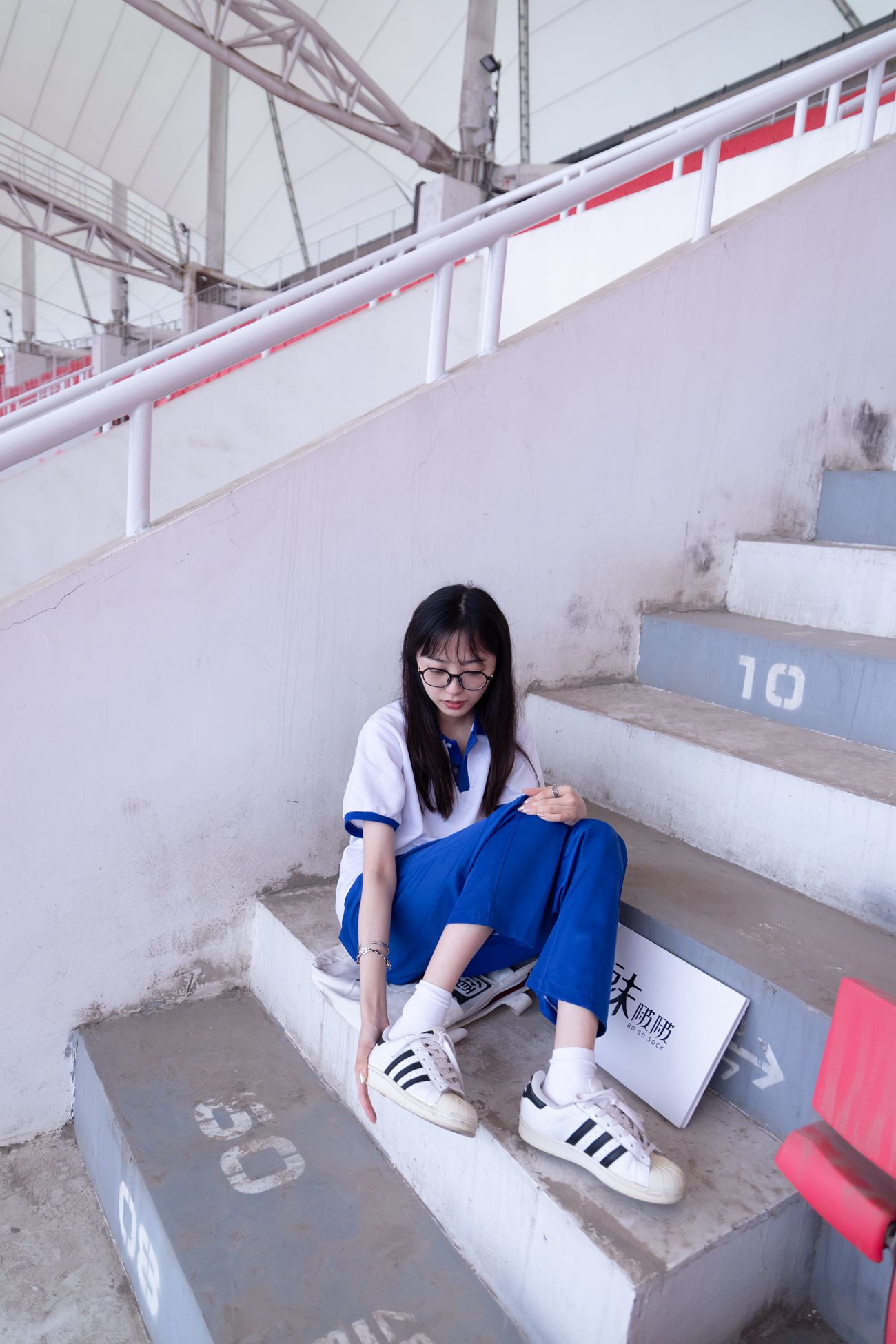 图片[43]-[BoBoSocks袜啵啵]NO.002 稚予-校服、贝壳头、白棉袜、裸足[139P] – 速更版-美库