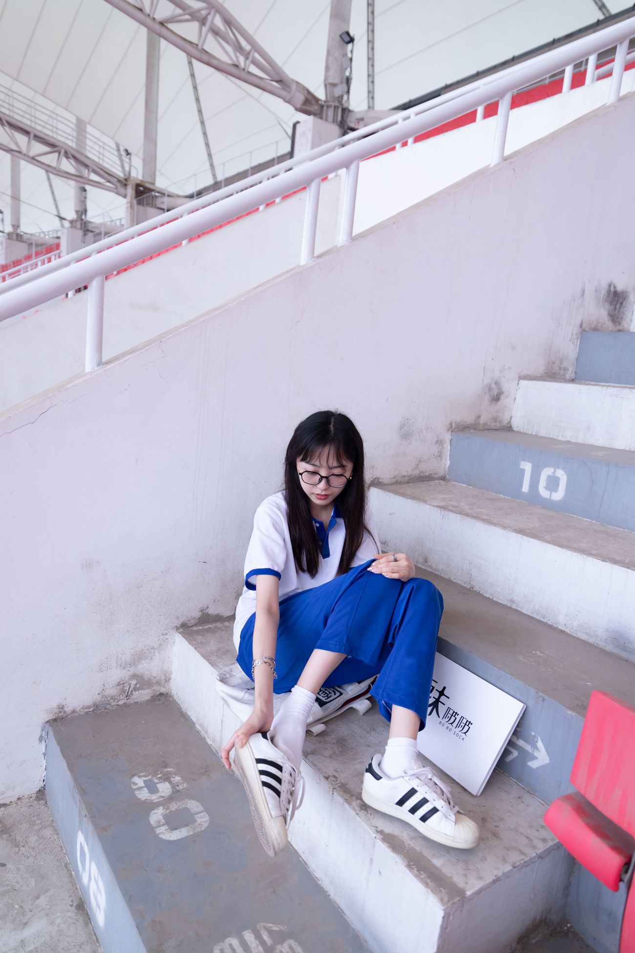 图片[46]-[BoBoSocks袜啵啵]NO.002 稚予-校服、贝壳头、白棉袜、裸足[139P] – 速更版-美库