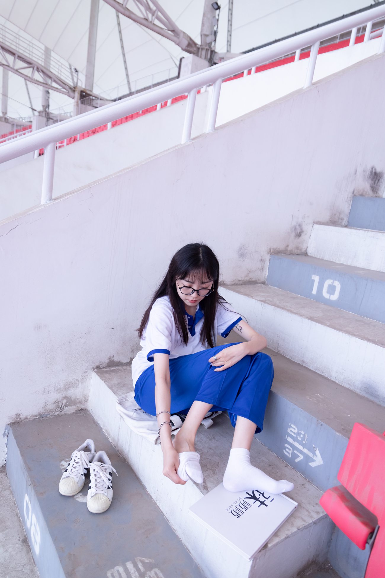 图片[97]-[BoBoSocks袜啵啵]NO.002 稚予-校服、贝壳头、白棉袜、裸足[139P] – 速更版-美库