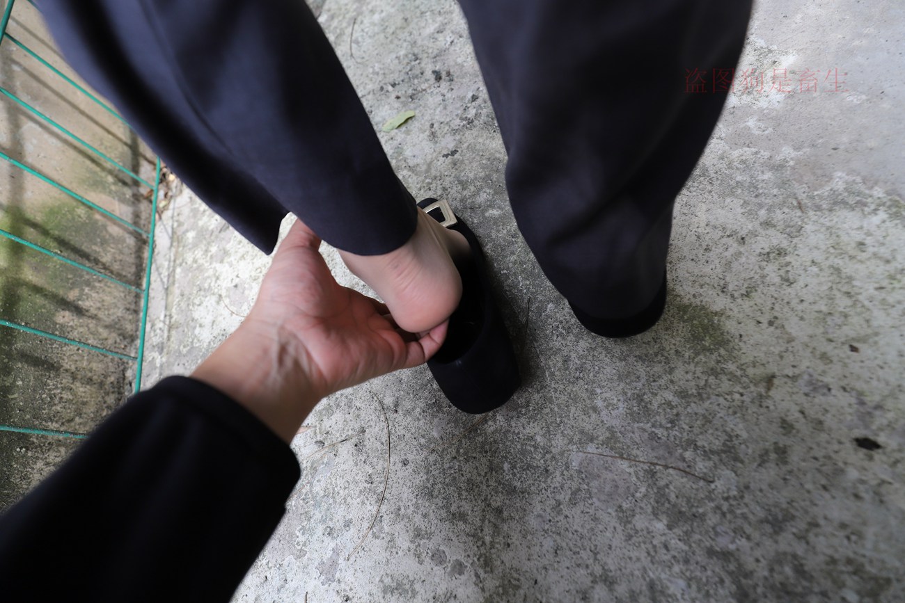 图片[24]-大西瓜爱牙膏-早期作品-Z5-1 制服短丝(1) [247P] – 速更版-美库