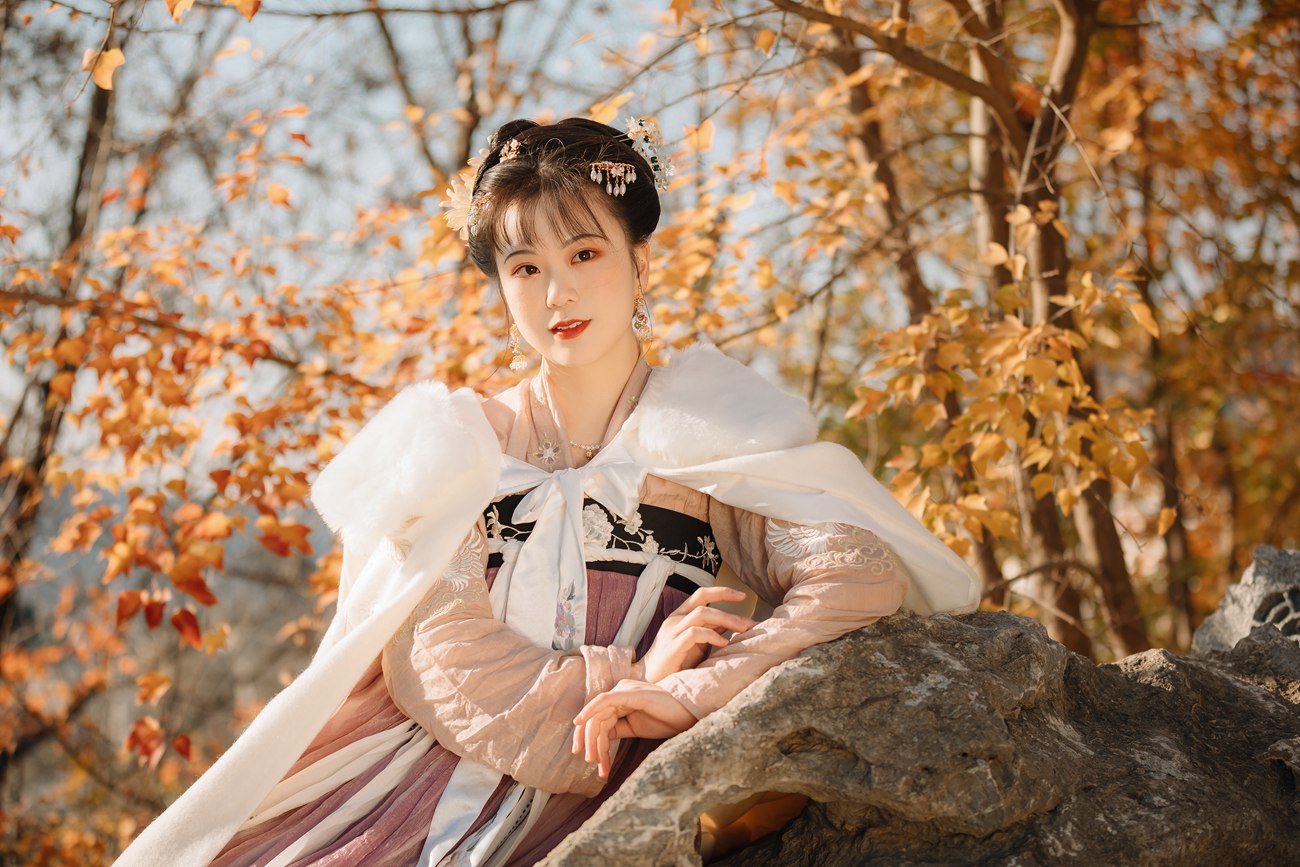 图片[18]-[YITUYU艺图语] 2021.08.20 锦瑟 碧山 [22P] – 速更版-美库