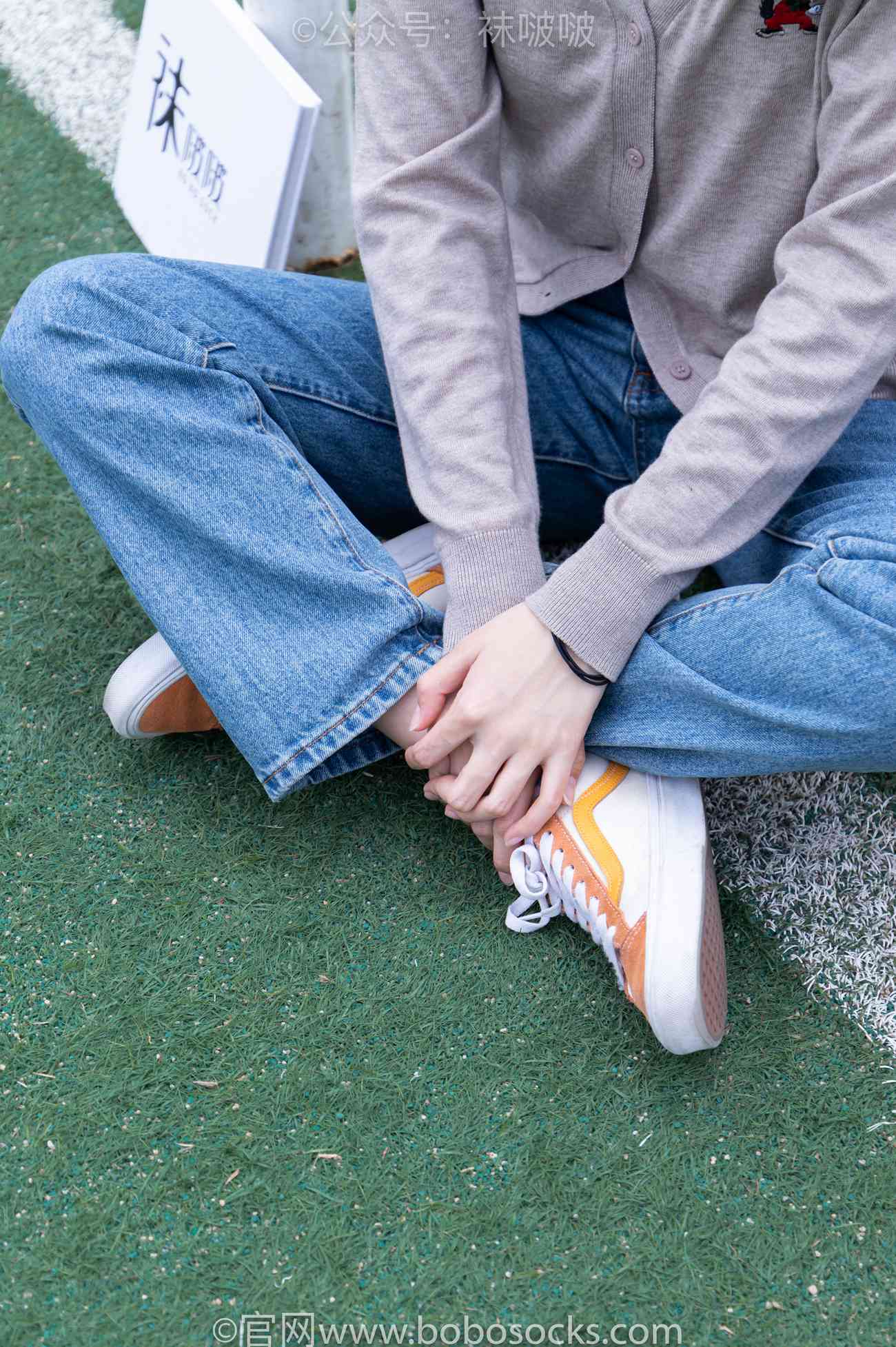 图片[15]-[BoBoSocks袜啵啵]NO.004 泡芙-vans帆布鞋、白棉袜、裸足[127P] – 速更版-美库