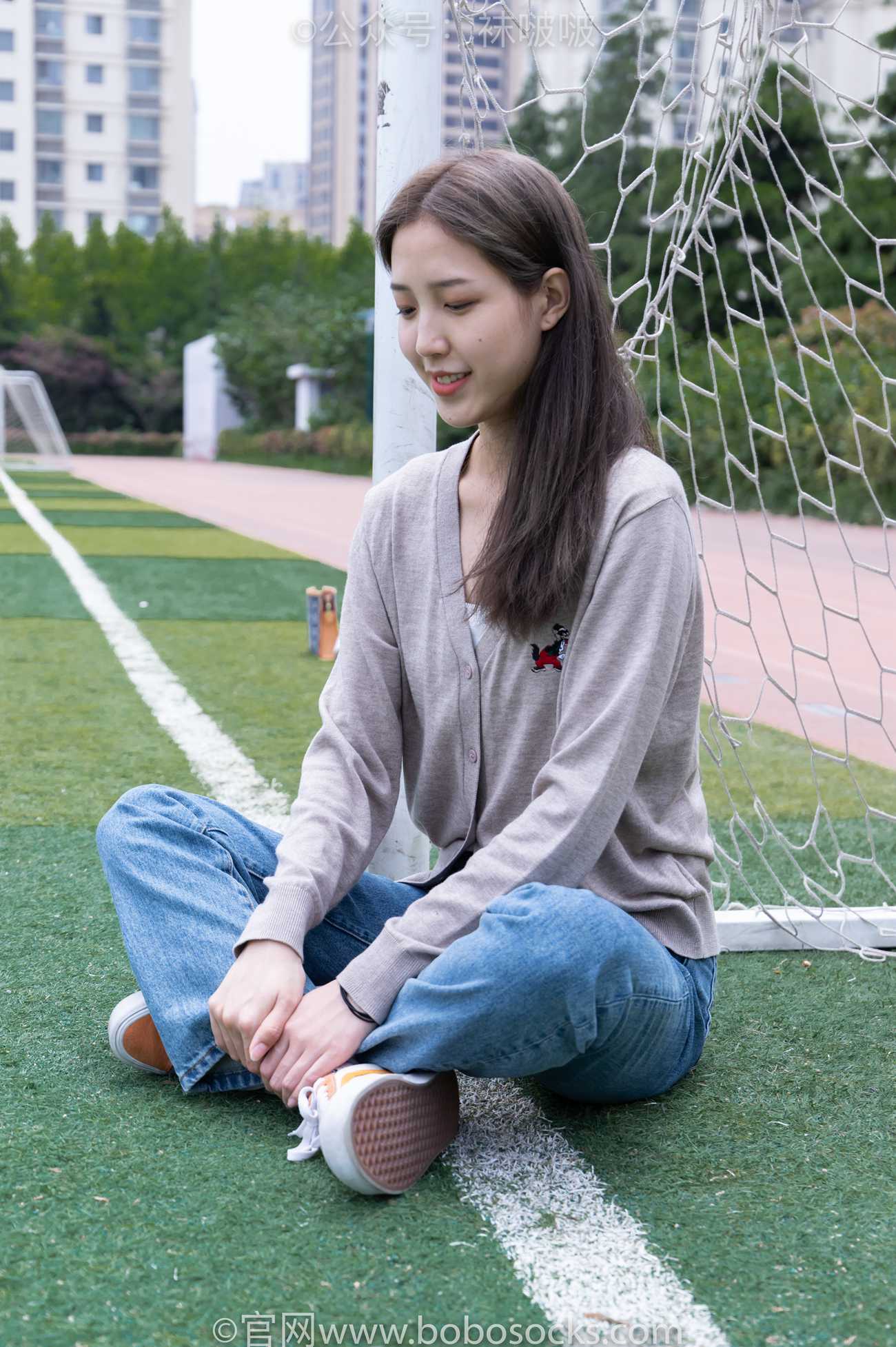 图片[19]-[BoBoSocks袜啵啵]NO.004 泡芙-vans帆布鞋、白棉袜、裸足[127P] – 速更版-美库