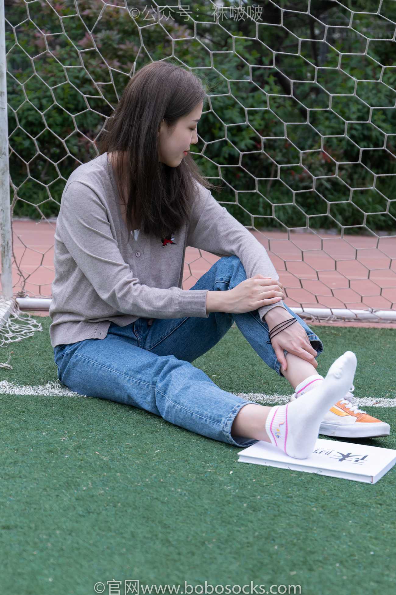 图片[41]-[BoBoSocks袜啵啵]NO.004 泡芙-vans帆布鞋、白棉袜、裸足[127P] – 速更版-美库