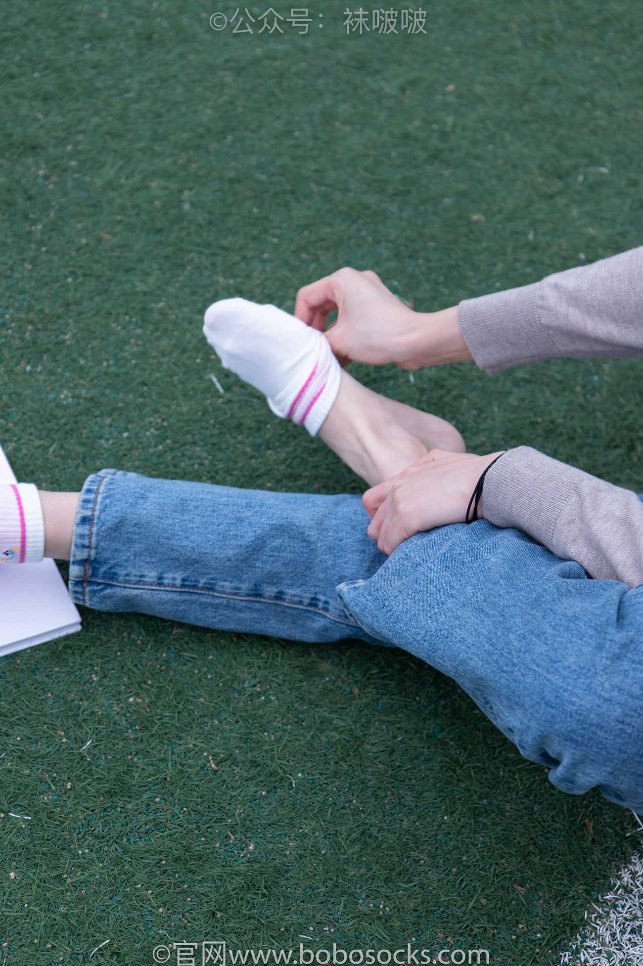 图片[56]-[BoBoSocks袜啵啵]NO.004 泡芙-vans帆布鞋、白棉袜、裸足[127P] – 速更版-美库