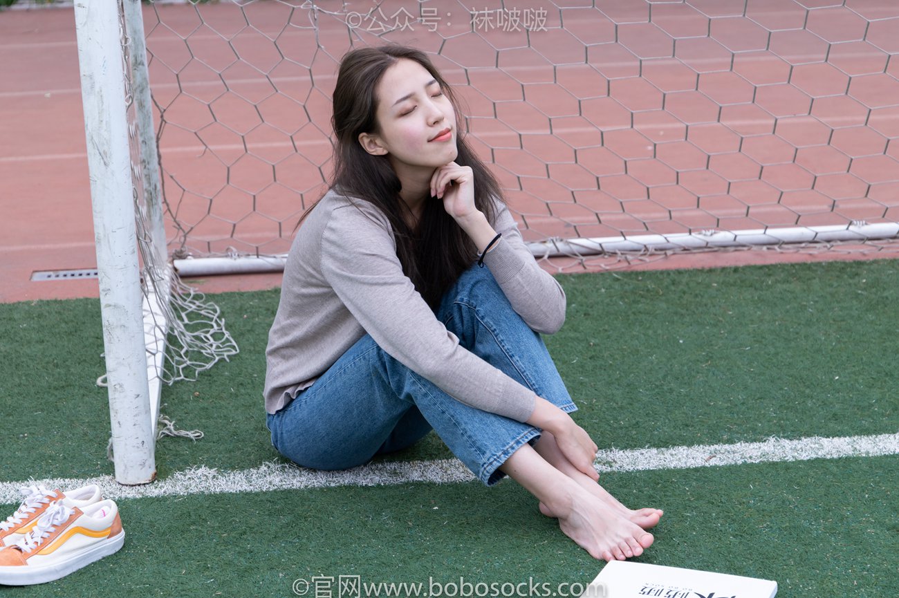 图片[96]-[BoBoSocks袜啵啵]NO.004 泡芙-vans帆布鞋、白棉袜、裸足[127P] – 速更版-美库