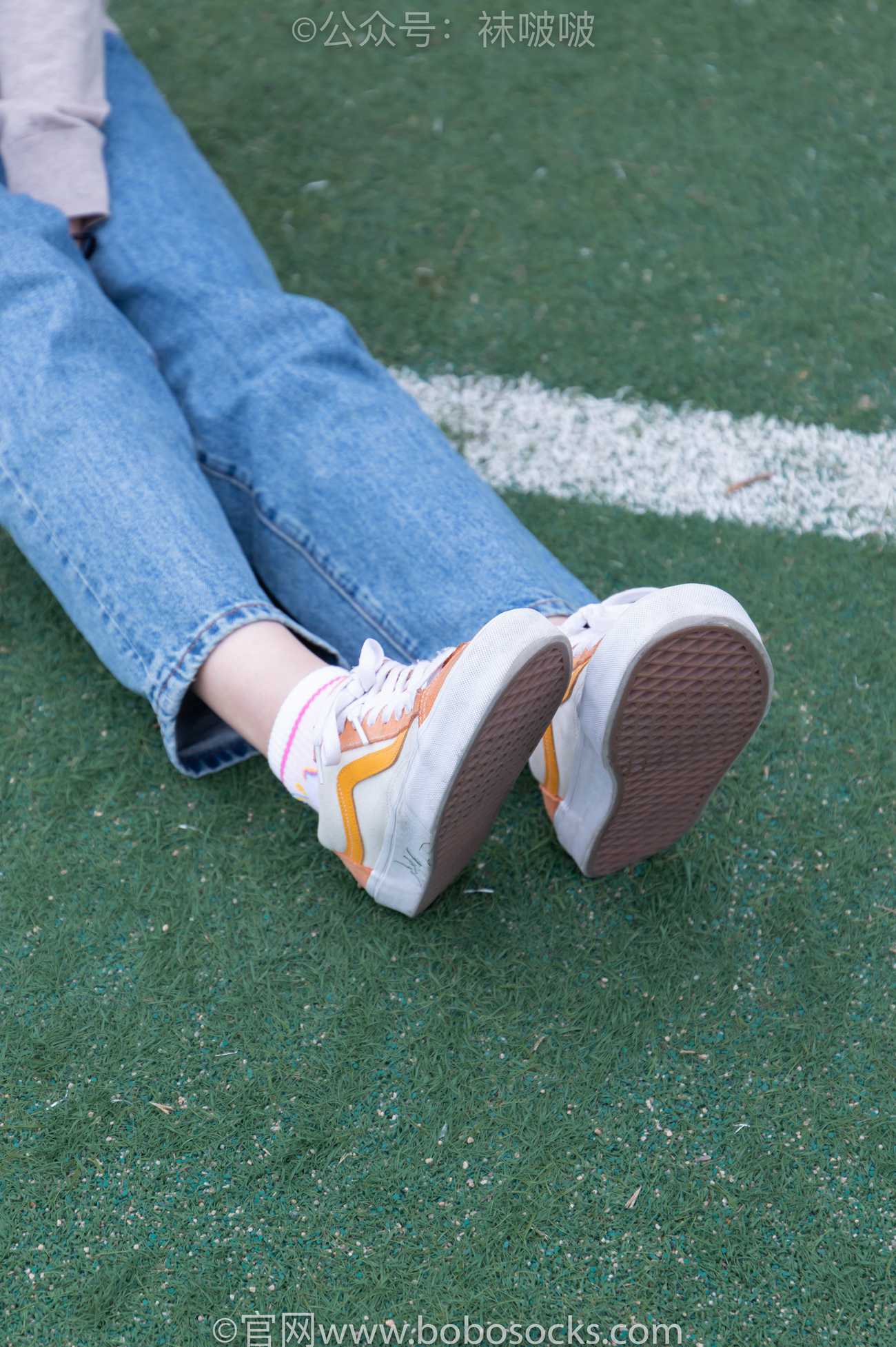 图片[119]-[BoBoSocks袜啵啵]NO.004 泡芙-vans帆布鞋、白棉袜、裸足[127P] – 速更版-美库