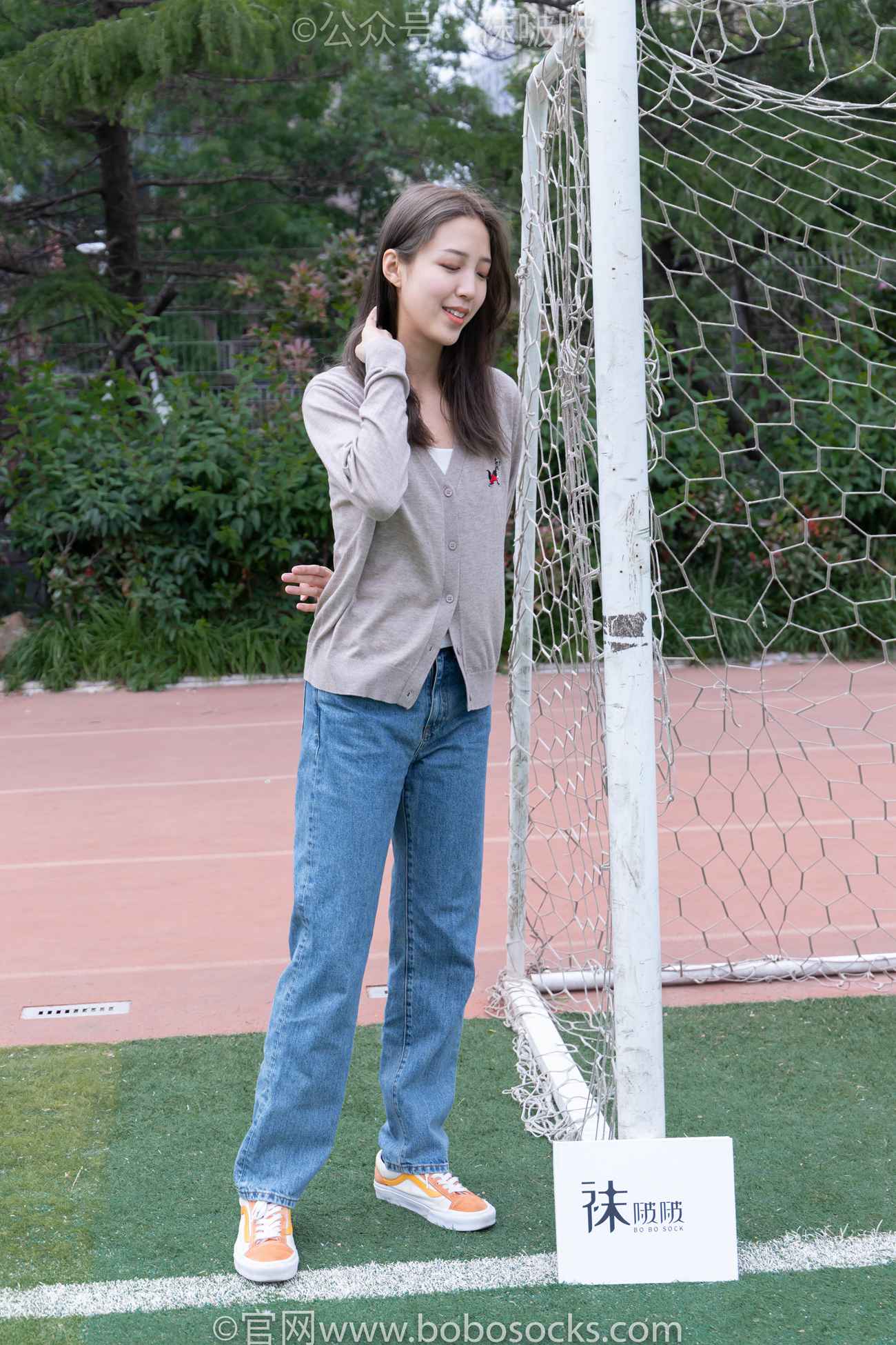 图片[125]-[BoBoSocks袜啵啵]NO.004 泡芙-vans帆布鞋、白棉袜、裸足[127P] – 速更版-美库