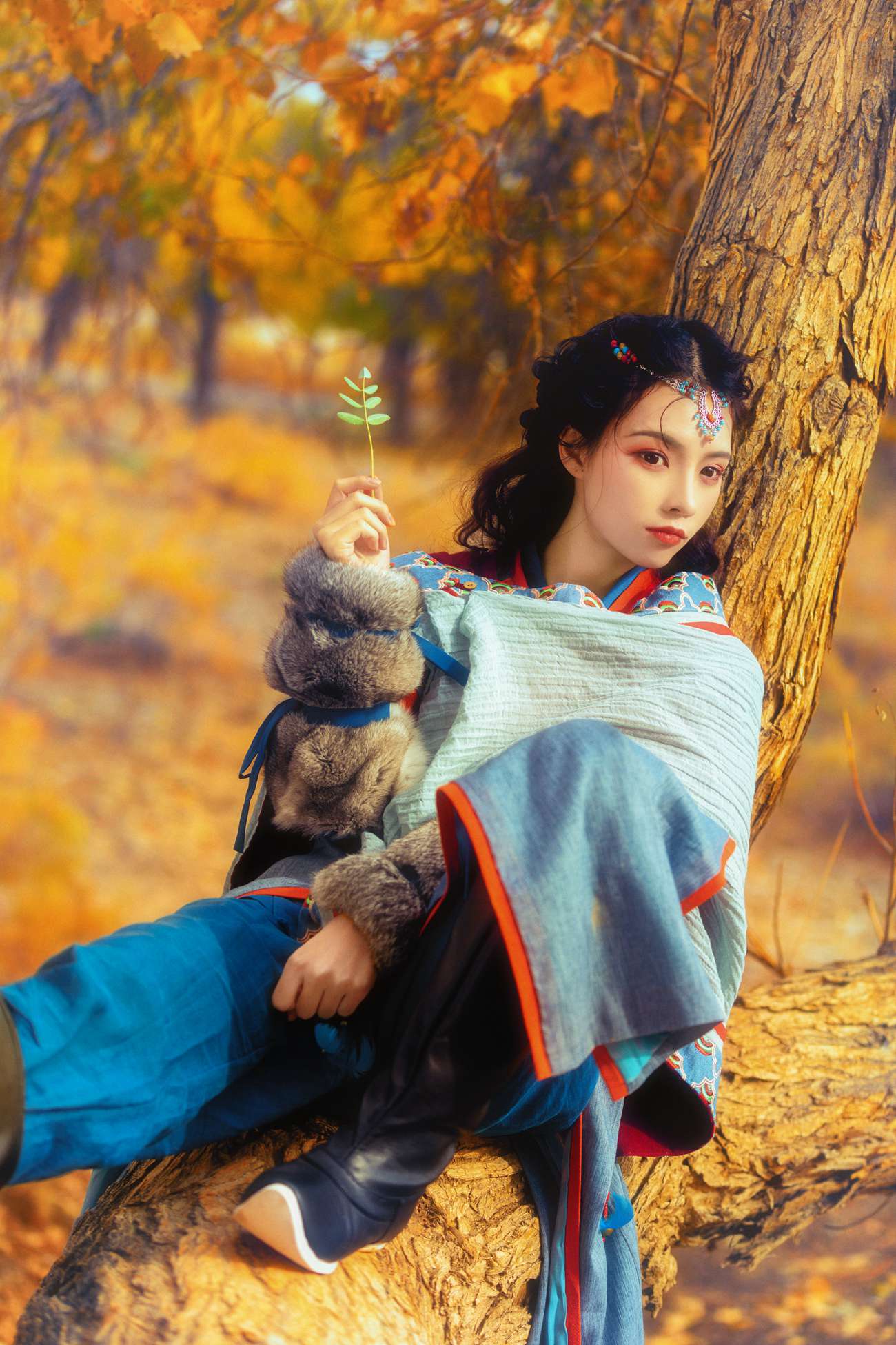 图片[18]-[YITUYU艺图语] 2021.08.20 东宫—蓝色小枫 赵瑞洁_ez [27P] – 速更版-美库