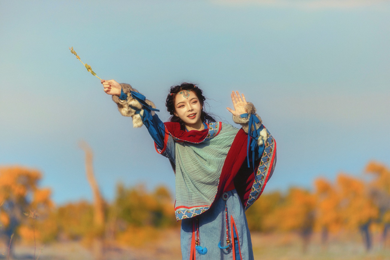 图片[27]-[YITUYU艺图语] 2021.08.20 东宫—蓝色小枫 赵瑞洁_ez [27P] – 速更版-美库