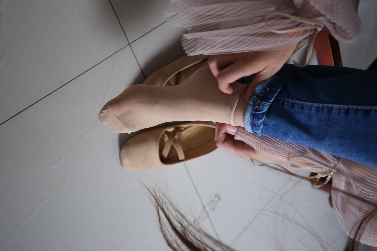 图片[10]-大西瓜爱牙膏-早期作品-Z5-3 电梯短丝 [188P] – 速更版-美库