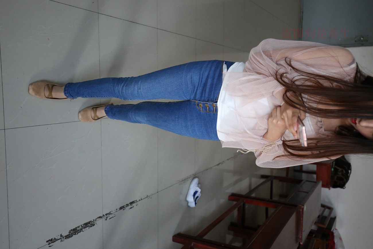 图片[22]-大西瓜爱牙膏-早期作品-Z5-3 电梯短丝 [188P] – 速更版-美库