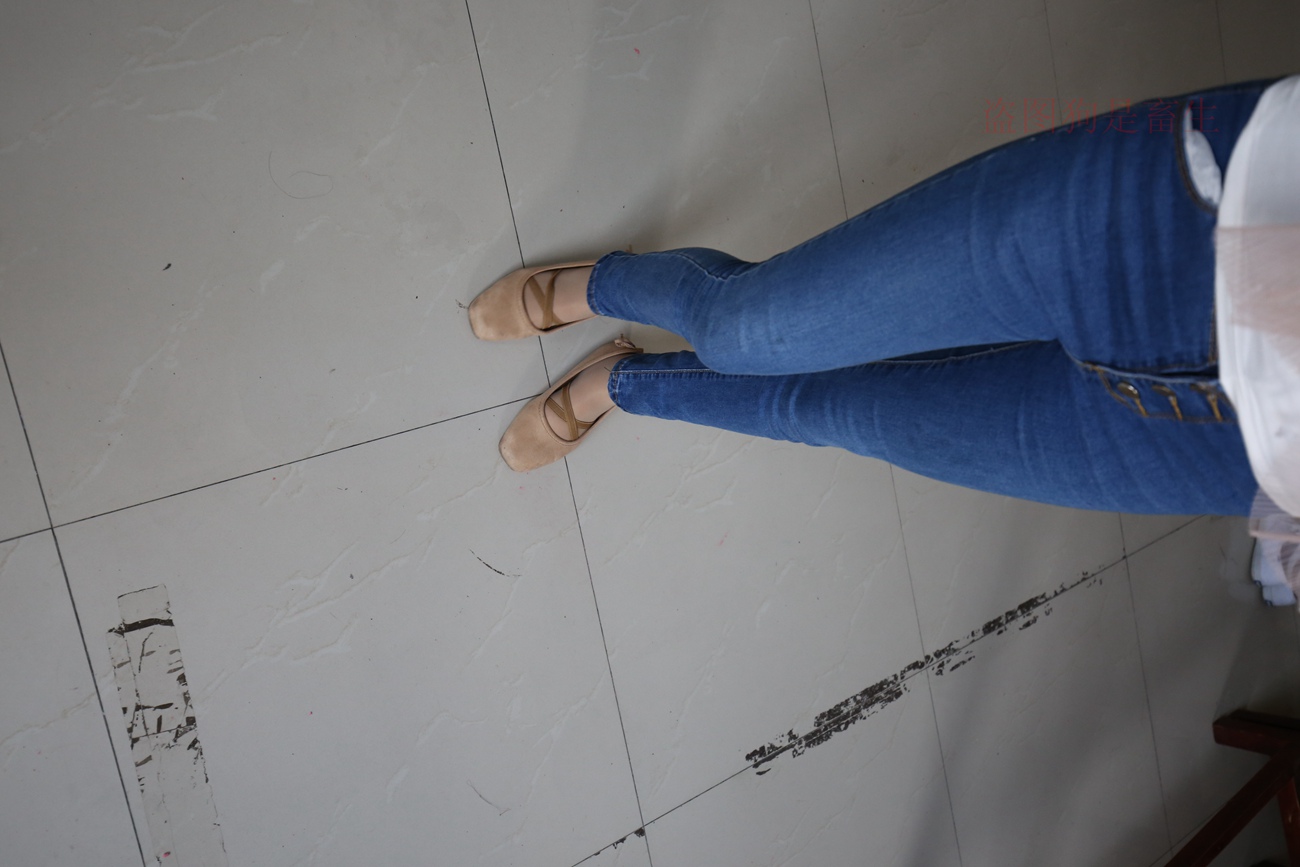 图片[24]-大西瓜爱牙膏-早期作品-Z5-3 电梯短丝 [188P] – 速更版-美库