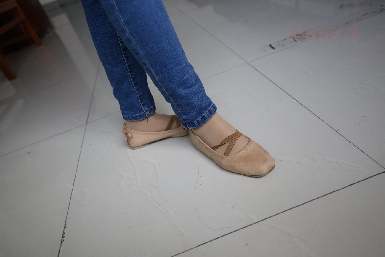 图片[49]-大西瓜爱牙膏-早期作品-Z5-3 电梯短丝 [188P] – 速更版-美库