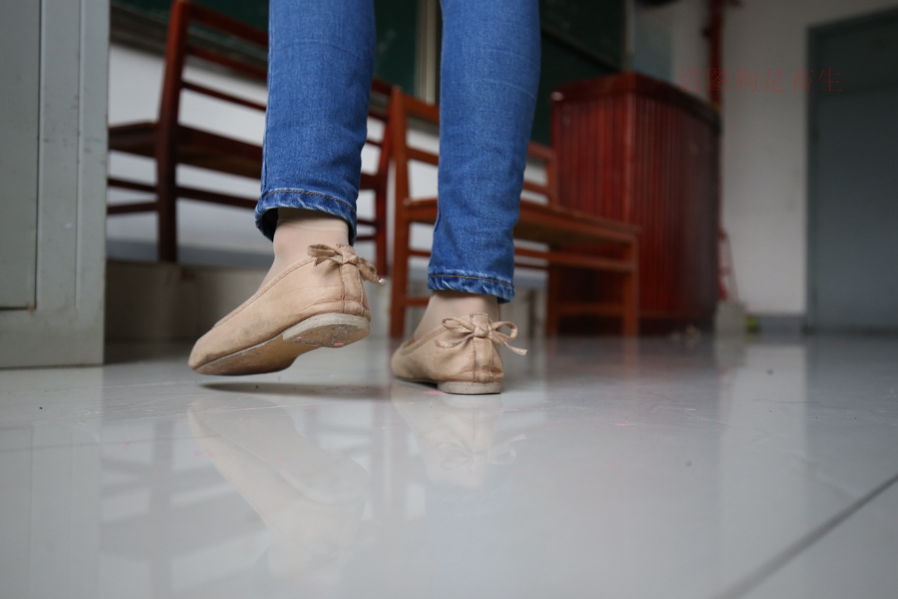 图片[57]-大西瓜爱牙膏-早期作品-Z5-3 电梯短丝 [188P] – 速更版-美库