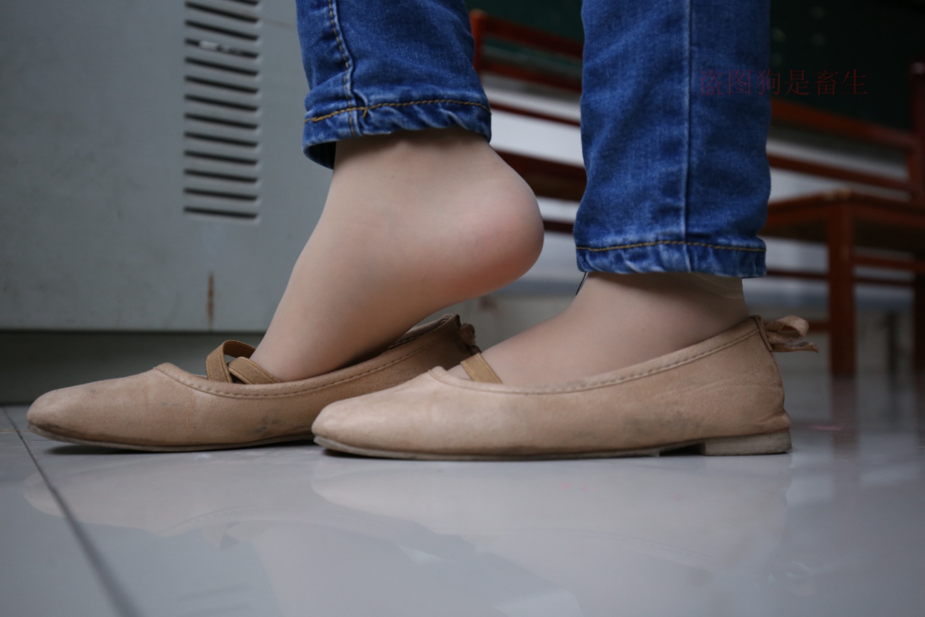 图片[82]-大西瓜爱牙膏-早期作品-Z5-3 电梯短丝 [188P] – 速更版-美库