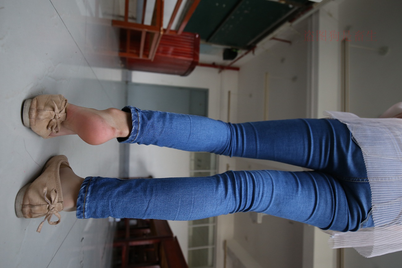 图片[111]-大西瓜爱牙膏-早期作品-Z5-3 电梯短丝 [188P] – 速更版-美库