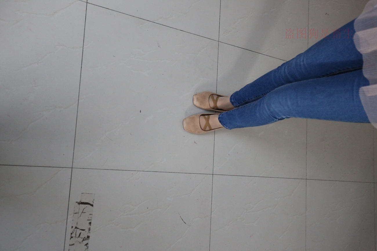 图片[174]-大西瓜爱牙膏-早期作品-Z5-3 电梯短丝 [188P] – 速更版-美库