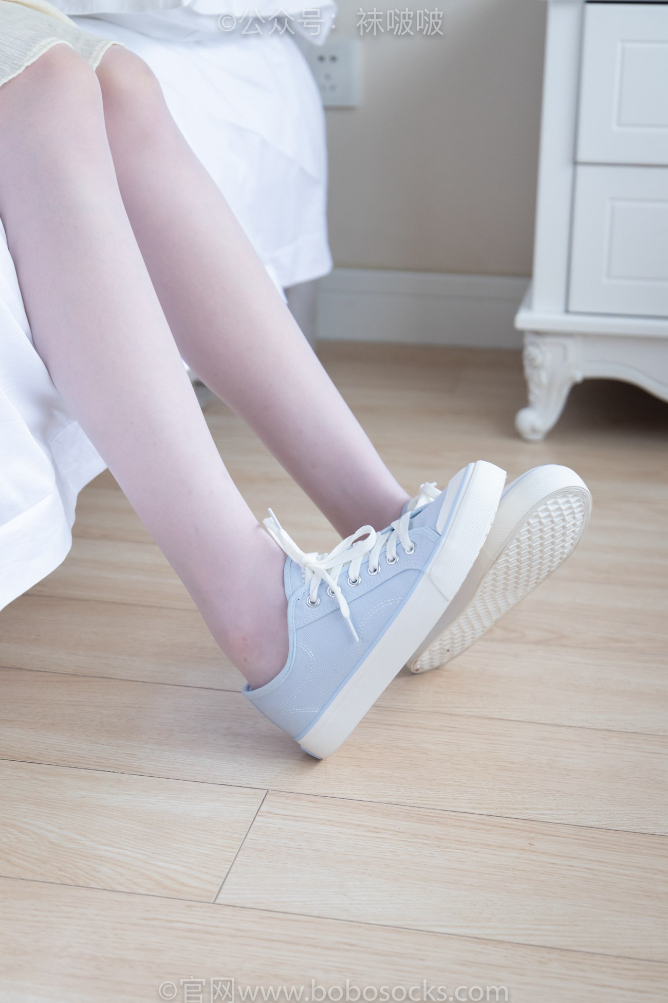图片[15]-[BoBoSocks袜啵啵]NO.005 小甜豆-帆布鞋、薄白丝[133P] – 速更版-美库