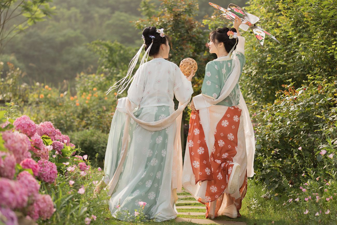 图片[14]-[YITUYU艺图语] 2021.08.21 春日宴 miki小包子 [23P] – 速更版-美库