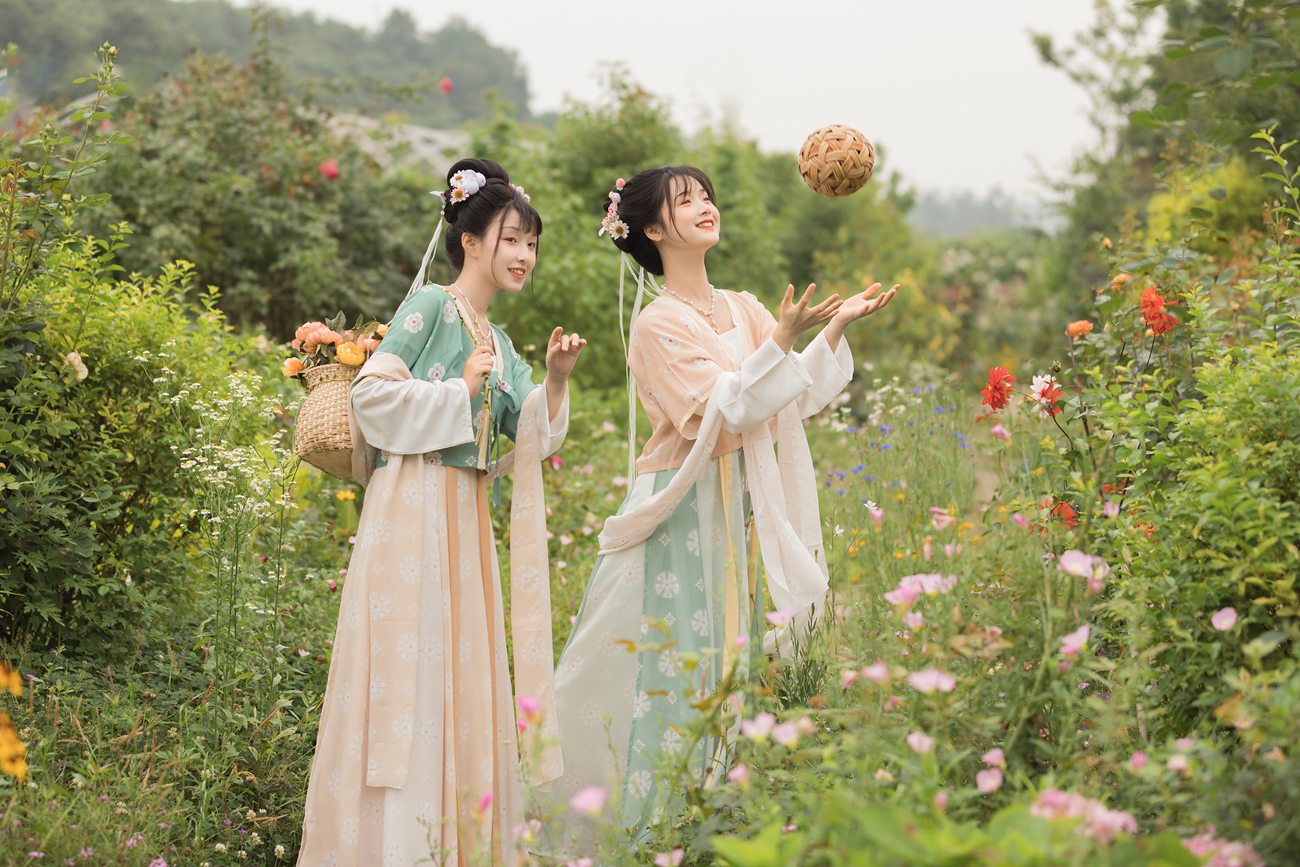 图片[24]-[YITUYU艺图语] 2021.08.21 春日宴 miki小包子 [23P] – 速更版-美库