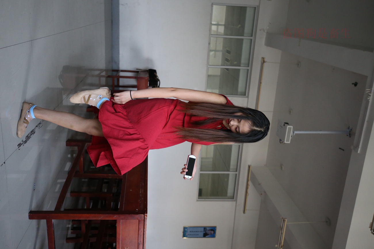 图片[25]-大西瓜爱牙膏-早期作品-Z5-4 电梯冰丝+裸足(2)[180P] – 速更版-美库