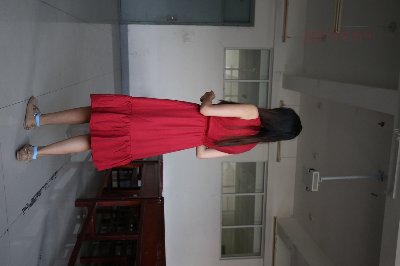 图片[28]-大西瓜爱牙膏-早期作品-Z5-4 电梯冰丝+裸足(2)[180P] – 速更版-美库