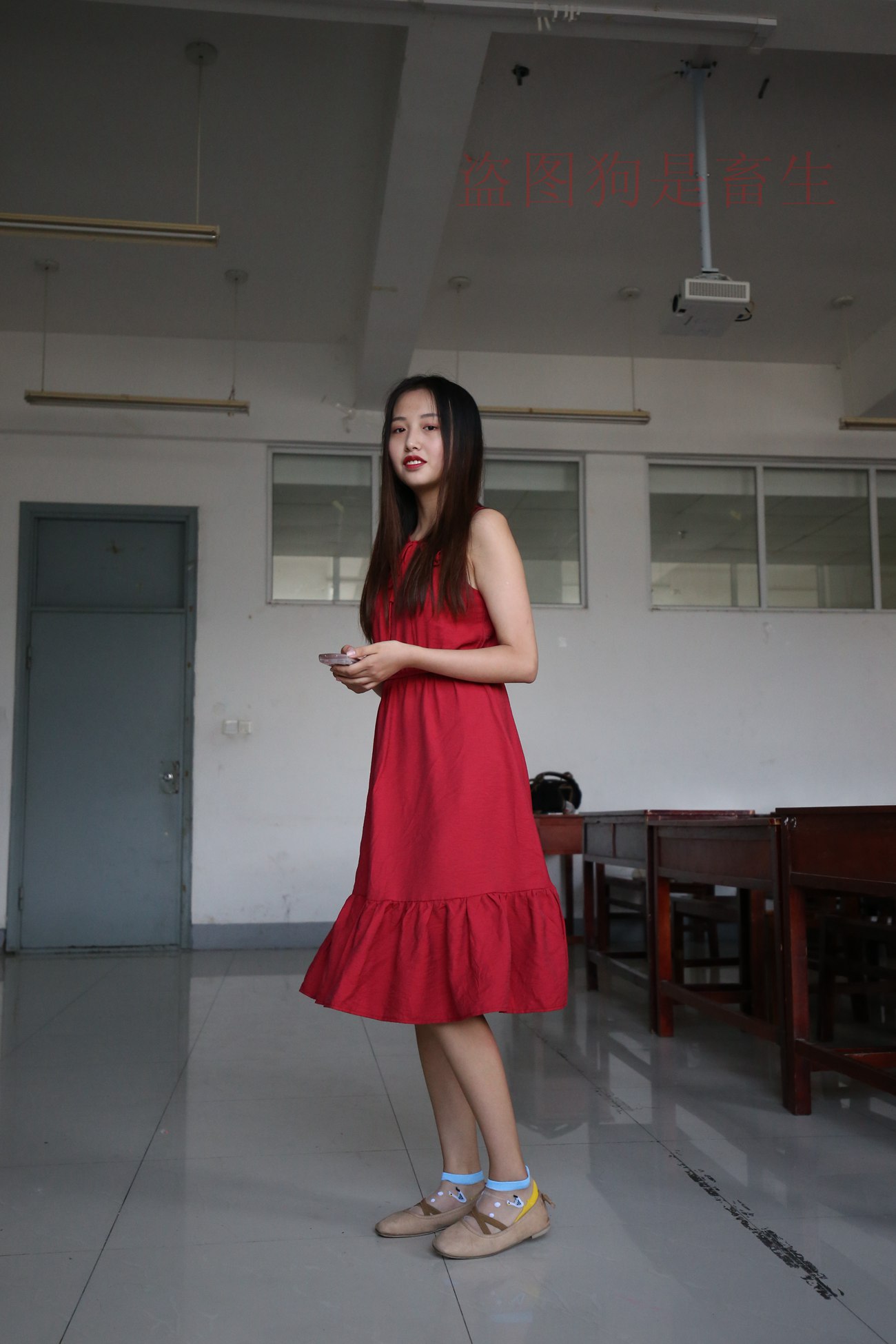 图片[30]-大西瓜爱牙膏-早期作品-Z5-4 电梯冰丝+裸足(2)[180P] – 速更版-美库