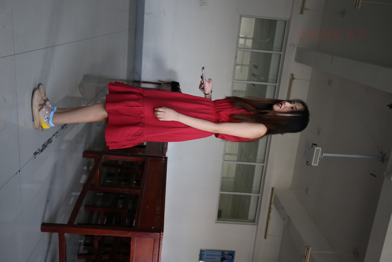 图片[32]-大西瓜爱牙膏-早期作品-Z5-4 电梯冰丝+裸足(2)[180P] – 速更版-美库