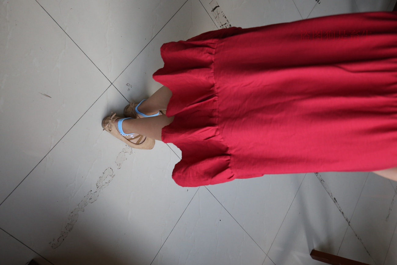 图片[52]-大西瓜爱牙膏-早期作品-Z5-4 电梯冰丝+裸足(2)[180P] – 速更版-美库