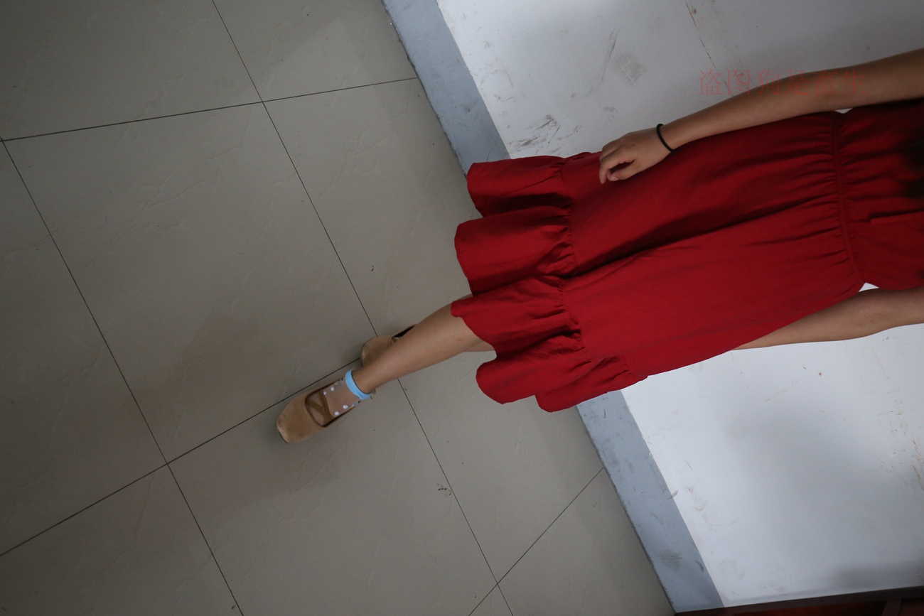 图片[122]-大西瓜爱牙膏-早期作品-Z5-4 电梯冰丝+裸足(1)[136P] – 速更版-美库