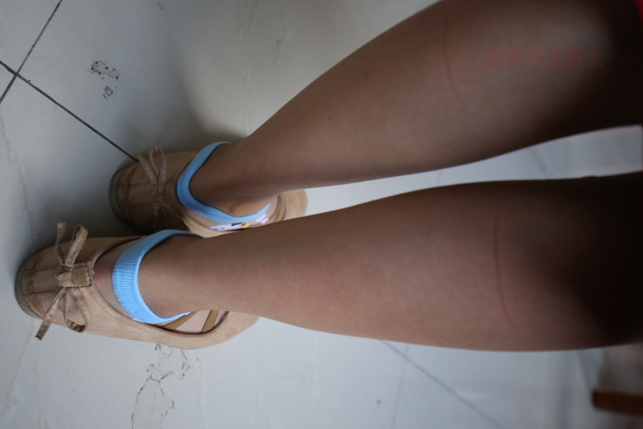 图片[53]-大西瓜爱牙膏-早期作品-Z5-4 电梯冰丝+裸足(2)[180P] – 速更版-美库