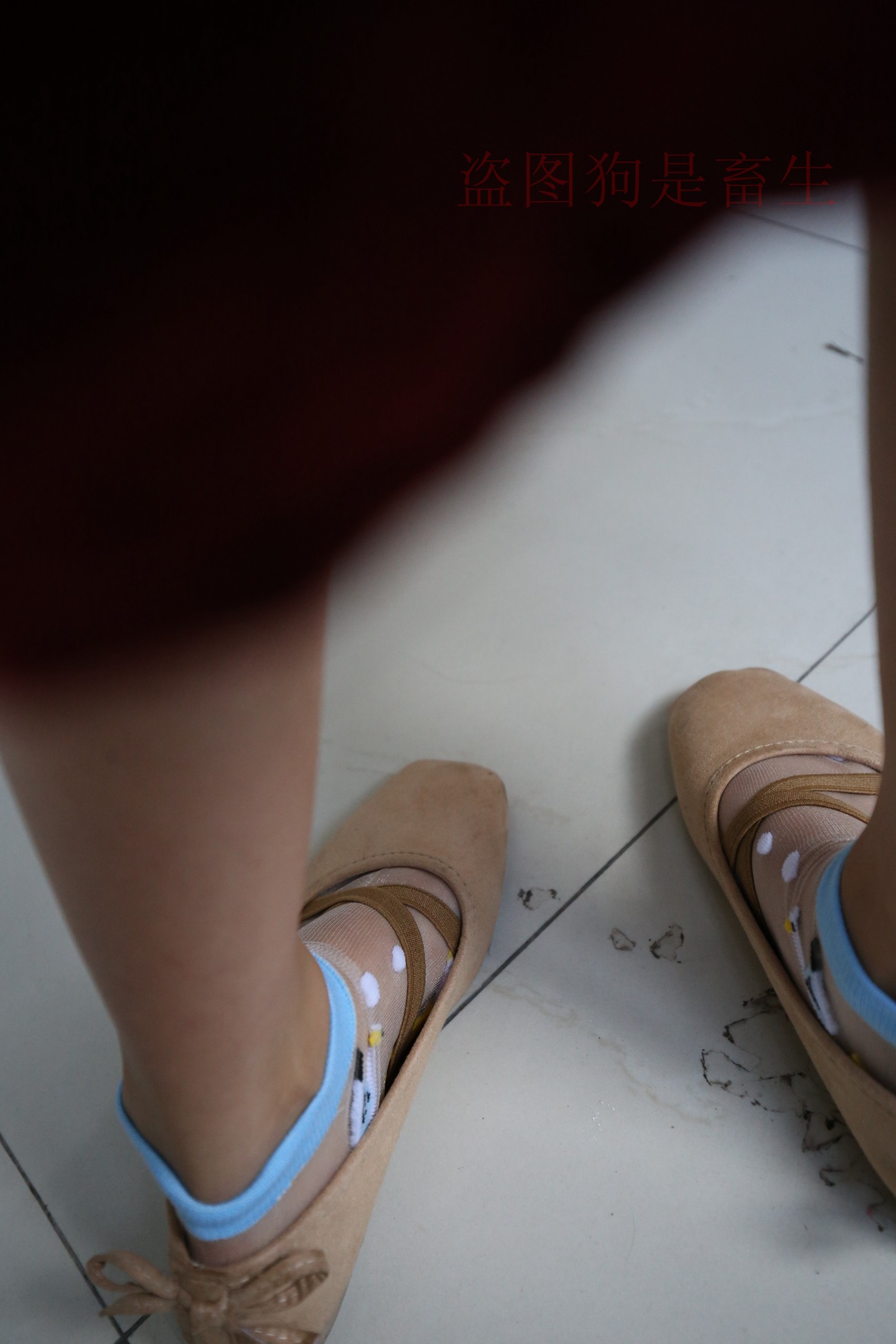 图片[54]-大西瓜爱牙膏-早期作品-Z5-4 电梯冰丝+裸足(2)[180P] – 速更版-美库