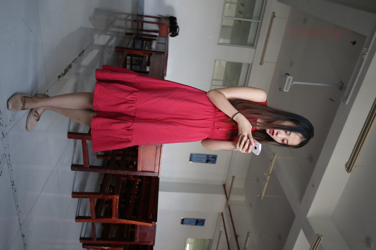 图片[129]-大西瓜爱牙膏-早期作品-Z5-4 电梯冰丝+裸足(2)[180P] – 速更版-美库