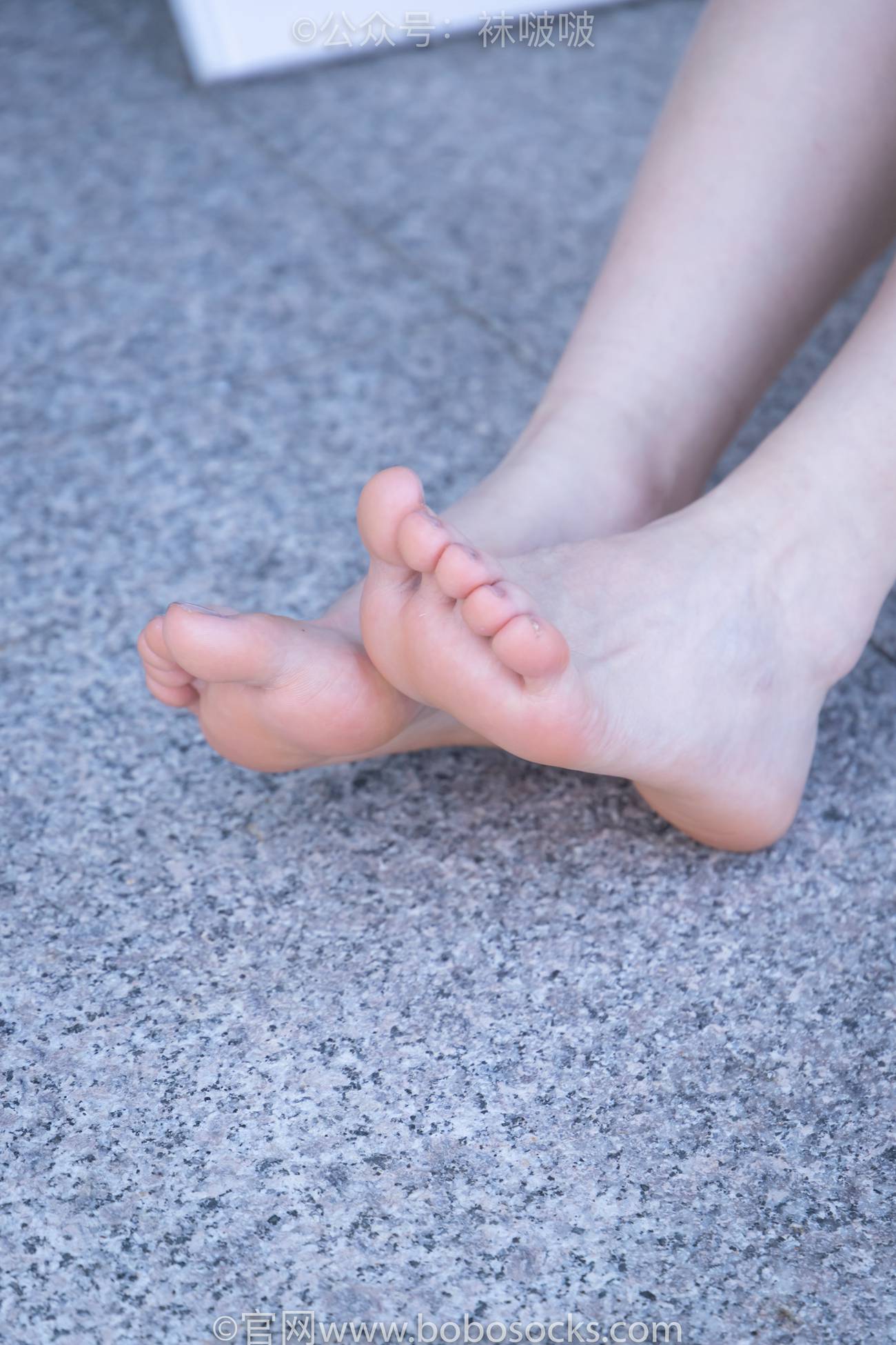 图片[71]-[BoBoSocks袜啵啵]NO.006 小米-运动鞋、白色小腿袜、裸足[130P] – 速更版-美库