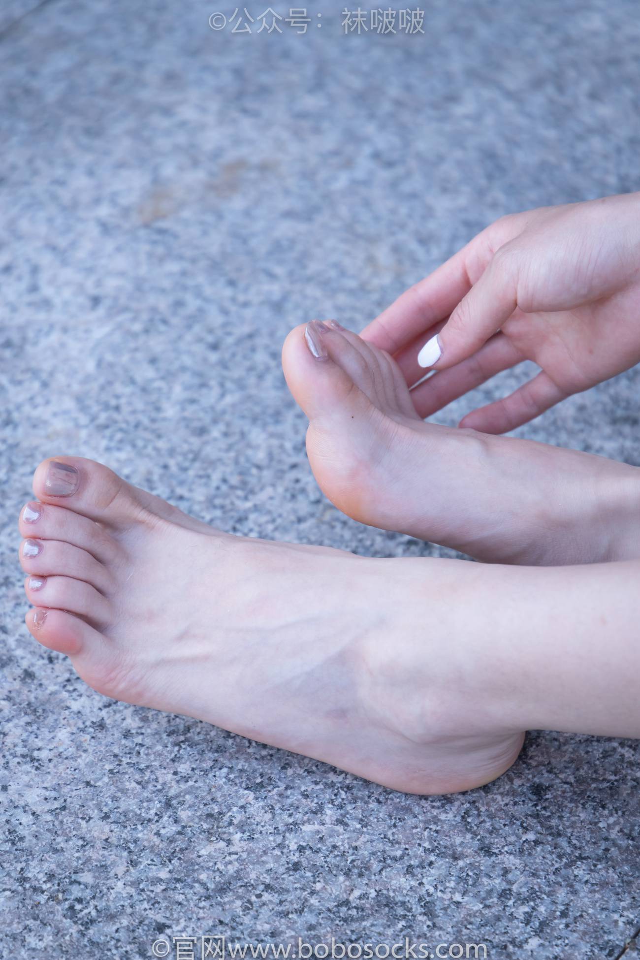图片[95]-[BoBoSocks袜啵啵]NO.006 小米-运动鞋、白色小腿袜、裸足[130P] – 速更版-美库