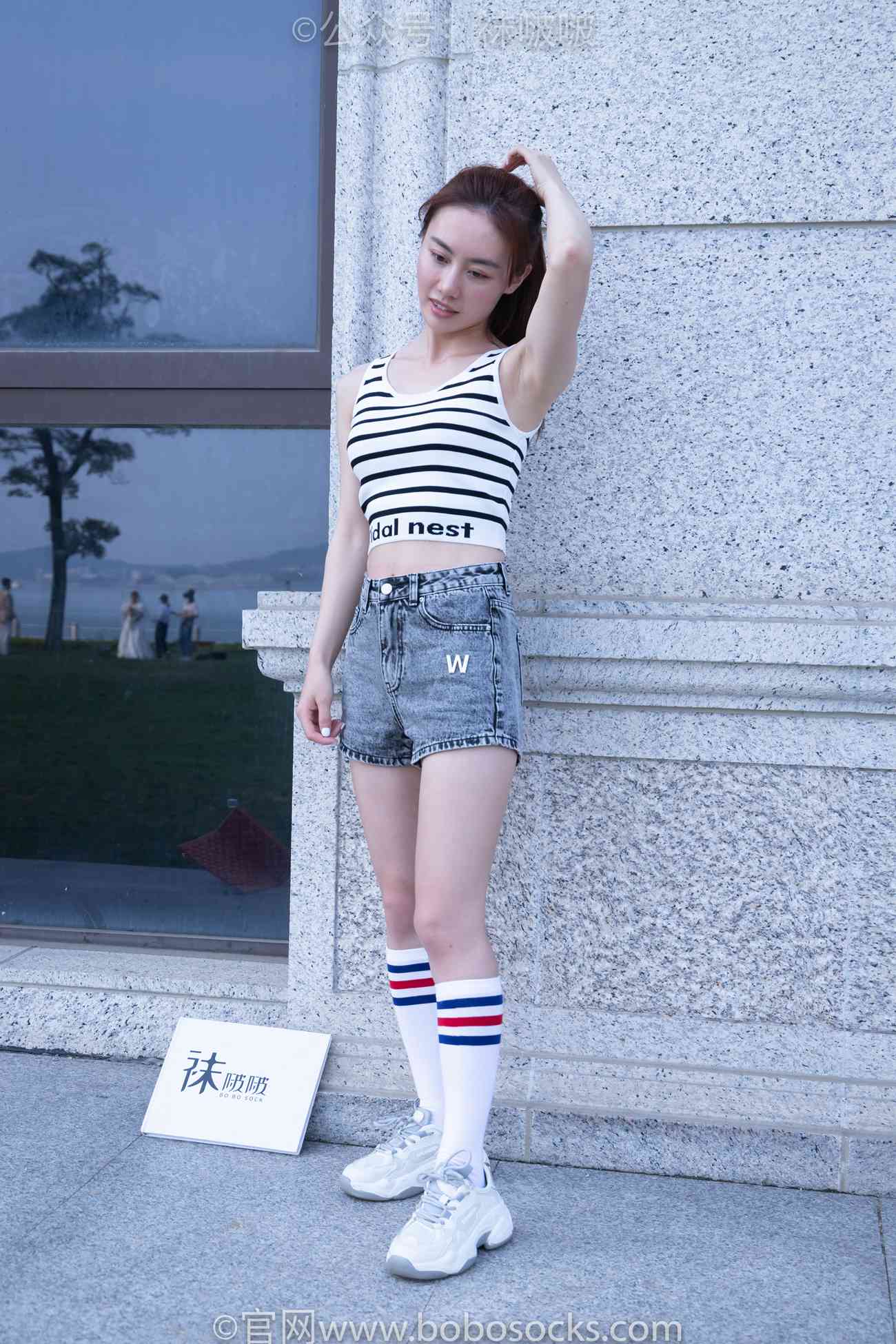 图片[131]-[BoBoSocks袜啵啵]NO.006 小米-运动鞋、白色小腿袜、裸足[130P] – 速更版-美库