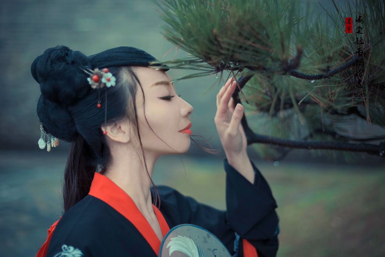 图片[22]-[YITUYU艺图语] 2021.08.21 海棠轻语烟脂透 唱小游 [39P] – 速更版-美库