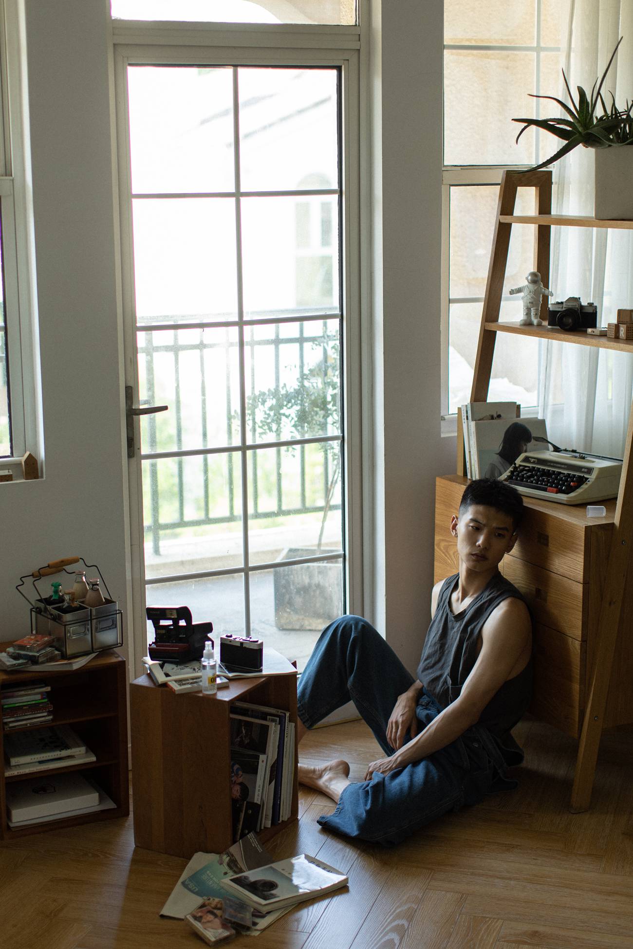 图片[36]-[YITUYU艺图语] 2021.08.21 背带裤男孩 周安 [35P] – 速更版-美库