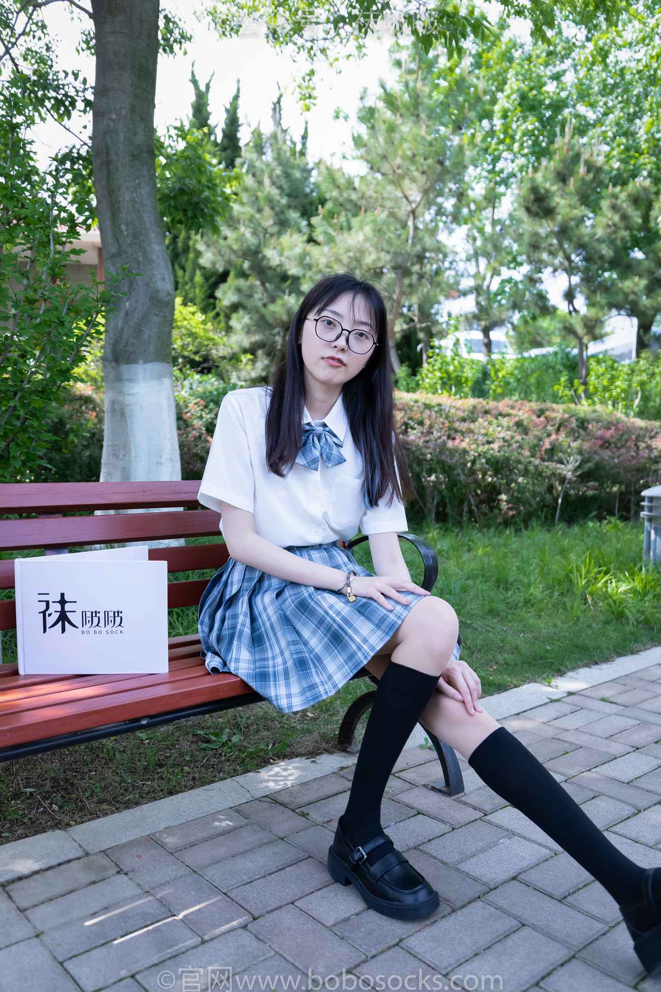 图片[10]-[BoBoSocks袜啵啵]NO.007 稚予-JK制服、皮鞋、黑色中筒棉袜、肉丝[143P] – 速更版-美库